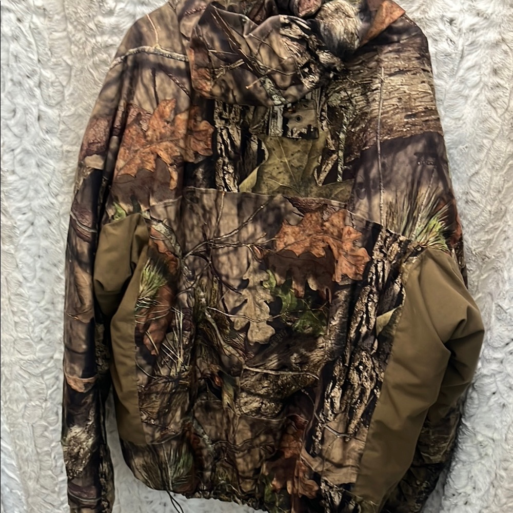 Camo Hunting Jacket - Picture 5 of 7